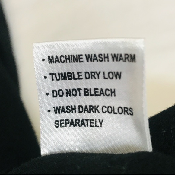 Adorable “I Love Pugs” tank for dog lovers sz small - Picture 2 of 5